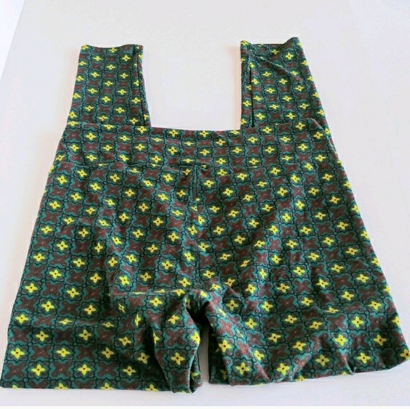 LuLaRoe Pants - Lularoe Tall and Curvy  SUPER SOFT Leggings